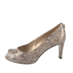 STUART WEITZMAN Snakeskin Animal‎ Print Pumps Size 8.5